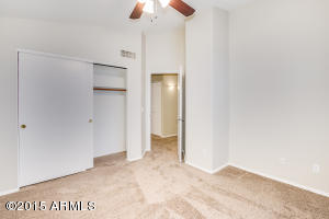 4627 E Lone Cactus Dr, Phoenix, AZ 85050 photo 9