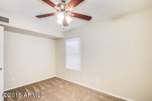 4627 E Lone Cactus Dr, Phoenix, AZ 85050 photo 5