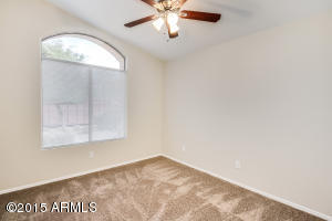 4627 E Lone Cactus Dr, Phoenix, AZ 85050 photo 8