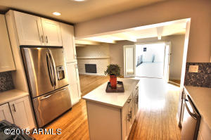 419 E Oregon Ave, Phoenix, AZ 85012 photo 3