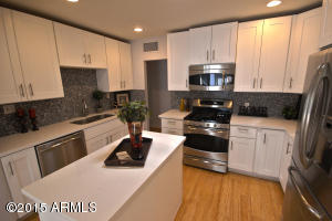 419 E Oregon Ave, Phoenix, AZ 85012 photo 2