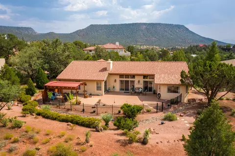 65 Concho Cir, Sedona, AZ 86351 photo 2