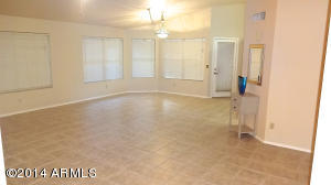 630 S Surfside Dr, Gilbert, AZ 85233 photo 5