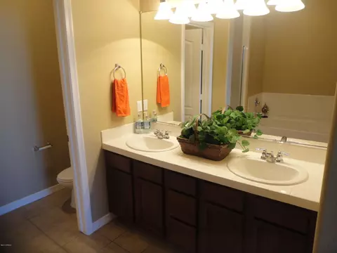 123 W Beth Dr, Phoenix, AZ 85041 photo 14
