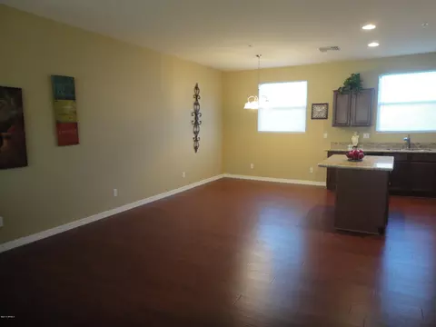 123 W Beth Dr, Phoenix, AZ 85041 photo 8
