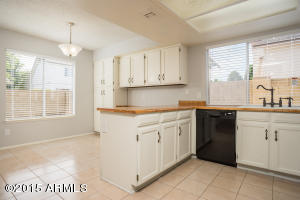 3017 E Hampton Cir, Mesa, AZ 85204 photo 4
