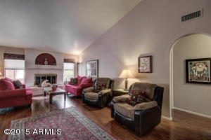 4030 E Lavender Ln, Phoenix, AZ 85044 photo 4
