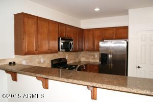 3963 S Vineyard Ct, Gilbert, AZ 85297 photo 4