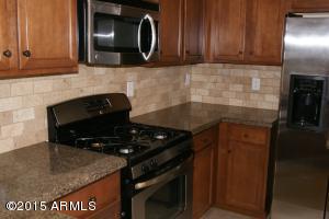 3963 S Vineyard Ct, Gilbert, AZ 85297 photo 2
