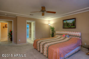 677 S Cardinal St, Gilbert, AZ 85296 photo 16