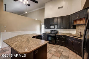 1027 S Maple St, Mesa, AZ 85206 photo 7