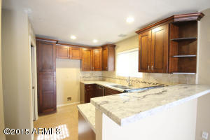 619 E Jensen St #11, Mesa, AZ 85203 photo 3