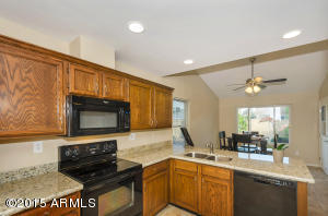 6728 E Ivy St, Mesa, AZ 85205 photo 6