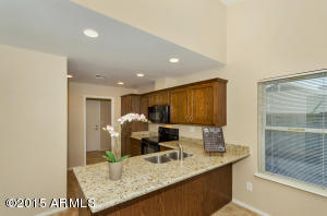 6728 E Ivy St, Mesa, AZ 85205 photo 8