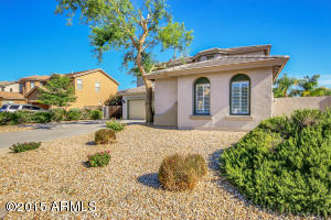4053 E Oxford Ln, Gilbert, AZ 85295 photo 3