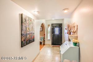 802 E Brown St, Phoenix, AZ 85020 photo 2