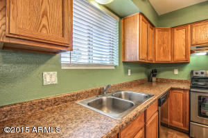 548 S 34th Pl, Mesa, AZ 85204 photo 8