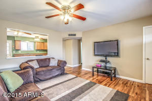 548 S 34th Pl, Mesa, AZ 85204 photo 6