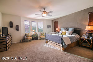 3755 E Matthew Dr, Phoenix, AZ 85050 photo 8