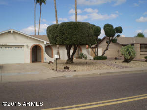 2460 W Winchcomb Dr, Phoenix, AZ 85023 photo 3