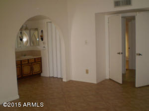 2460 W Winchcomb Dr, Phoenix, AZ 85023 photo 16