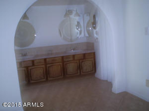 2460 W Winchcomb Dr, Phoenix, AZ 85023 photo 17