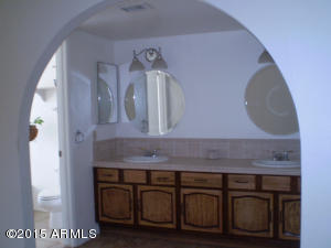 2460 W Winchcomb Dr, Phoenix, AZ 85023 photo 15