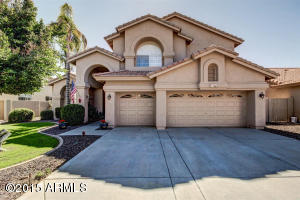 2307 E Beachcomber Dr, Gilbert, AZ 85234 photo 2