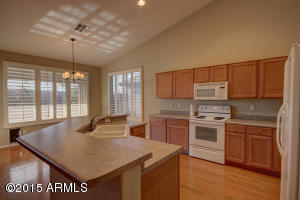 3473 S Joshua Tree Ln, Gilbert, AZ 85297 photo 7