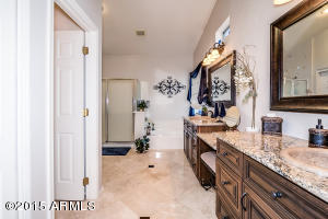 2018 E Amber Ln, Gilbert, AZ 85296 photo 48