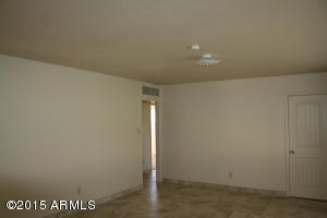 915 E Rose Ln, Phoenix, AZ 85014 photo 3