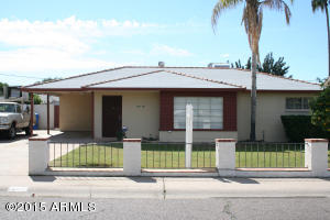 915 E Rose Ln, Phoenix, AZ 85014 photo 1