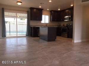 139 E Hoover Ave, Mesa, AZ 85210 photo 2