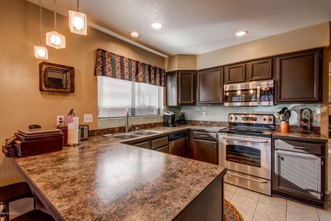 734 E Sack Dr, Phoenix, AZ 85024 photo 2