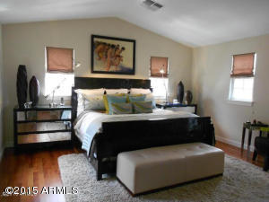 2943 N 48th Pl, Phoenix, AZ 85018 photo 3