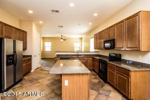 1262 E Arrowhead Trl, Gilbert, AZ 85297 photo 9