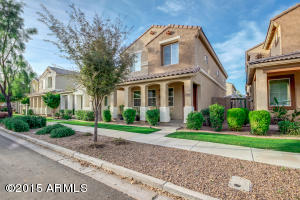 4060 E Oakland St, Gilbert, AZ 85295 photo 1