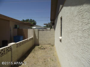 2708 E Highland Ave, Phoenix, AZ 85016 photo 9