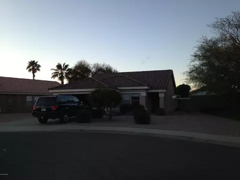5734 E Flower Cir, Mesa, AZ 85206 photo 3
