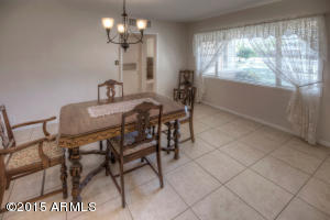 3302 E Mitchell Dr, Phoenix, AZ 85018 photo 5