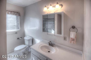 3302 E Mitchell Dr, Phoenix, AZ 85018 photo 17