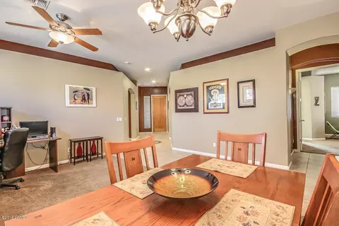 6754 S Pinehurst Dr, Gilbert, AZ 85298 photo 7