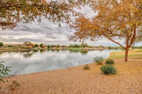 6754 S Pinehurst Dr, Gilbert, AZ 85298 photo 41