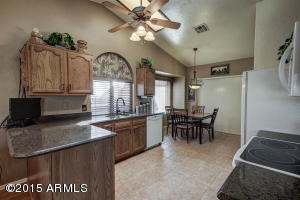 1048 E Vaughn Ave, Gilbert, AZ 85234 photo 7