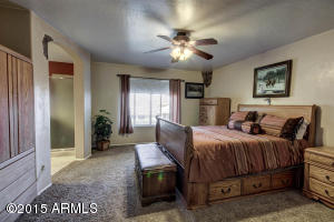 1048 E Vaughn Ave, Gilbert, AZ 85234 photo 19