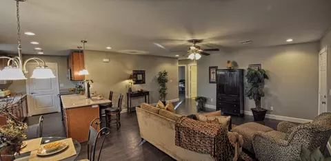 4432 N 37th Ave, Phoenix, AZ 85019 photo 5