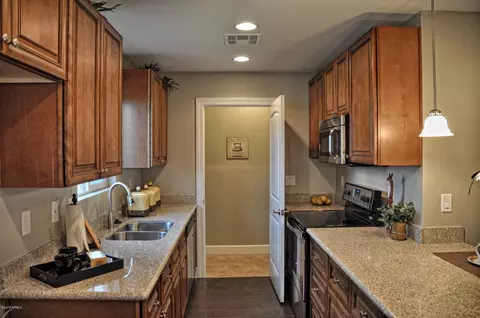 4432 N 37th Ave, Phoenix, AZ 85019 photo 8