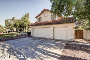 2257 E Huron Ct, Gilbert, AZ 85234 photo 2