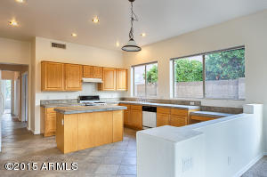 2895 E Melody Ln, Gilbert, AZ 85234 photo 12