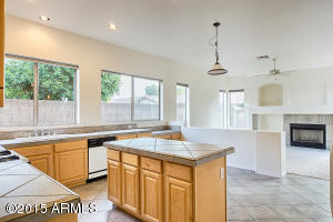 2895 E Melody Ln, Gilbert, AZ 85234 photo 11